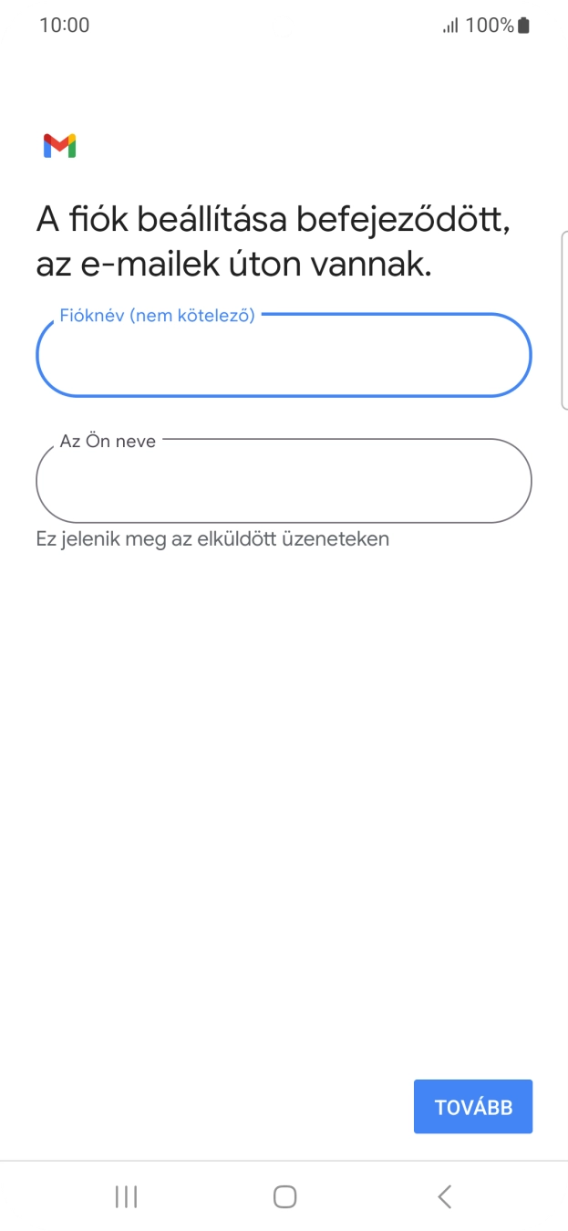Kattints Az Ön neve mezőre, és írd be a kívánt küldőnevet.