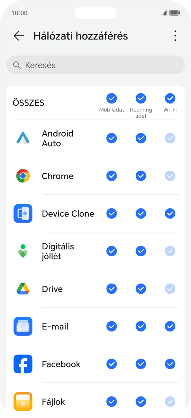 Kattints a „Mobiladat” oszlopban lévő programnév melletti mezőre a funkció be- vagy kikapcsolásához.