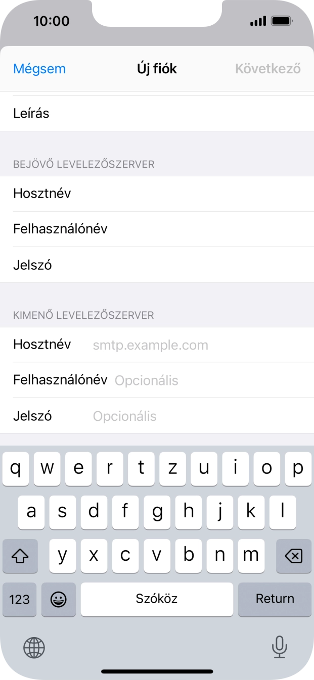 Kattints a Hosztnév mezőre, és írd be az e-mail szolgáltatód kimenő szerverének a nevét.