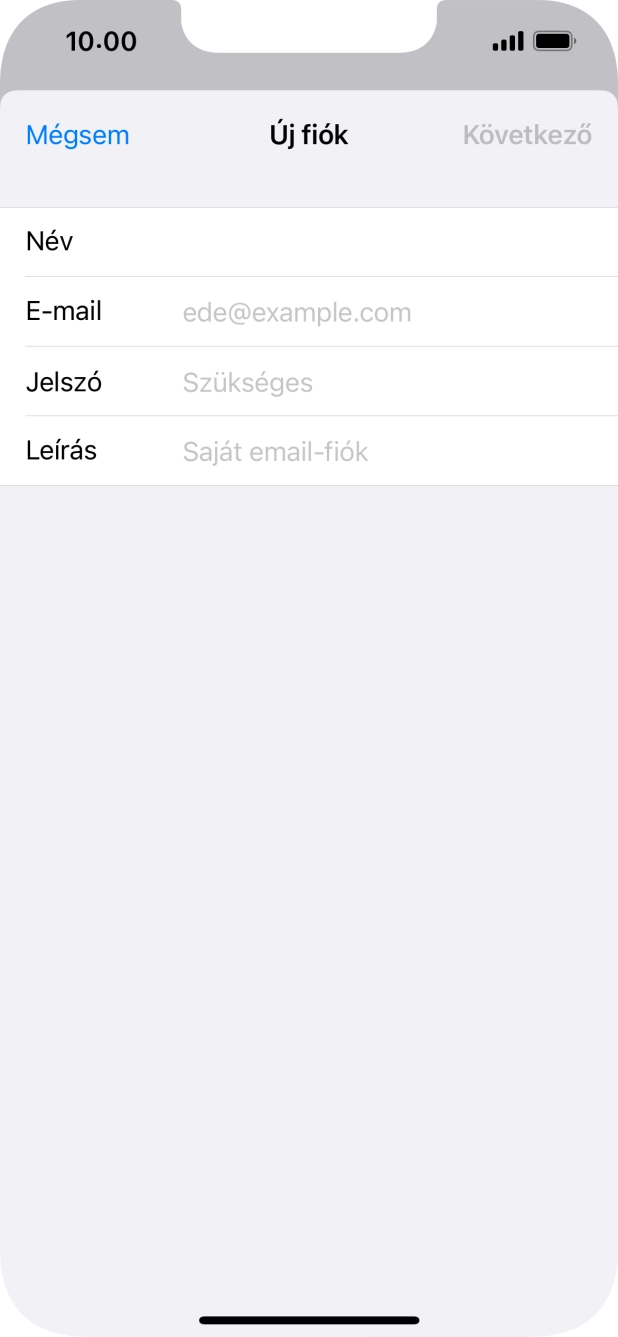 Kattints az E-mail mezőre, és írd be az e-mail címedet.