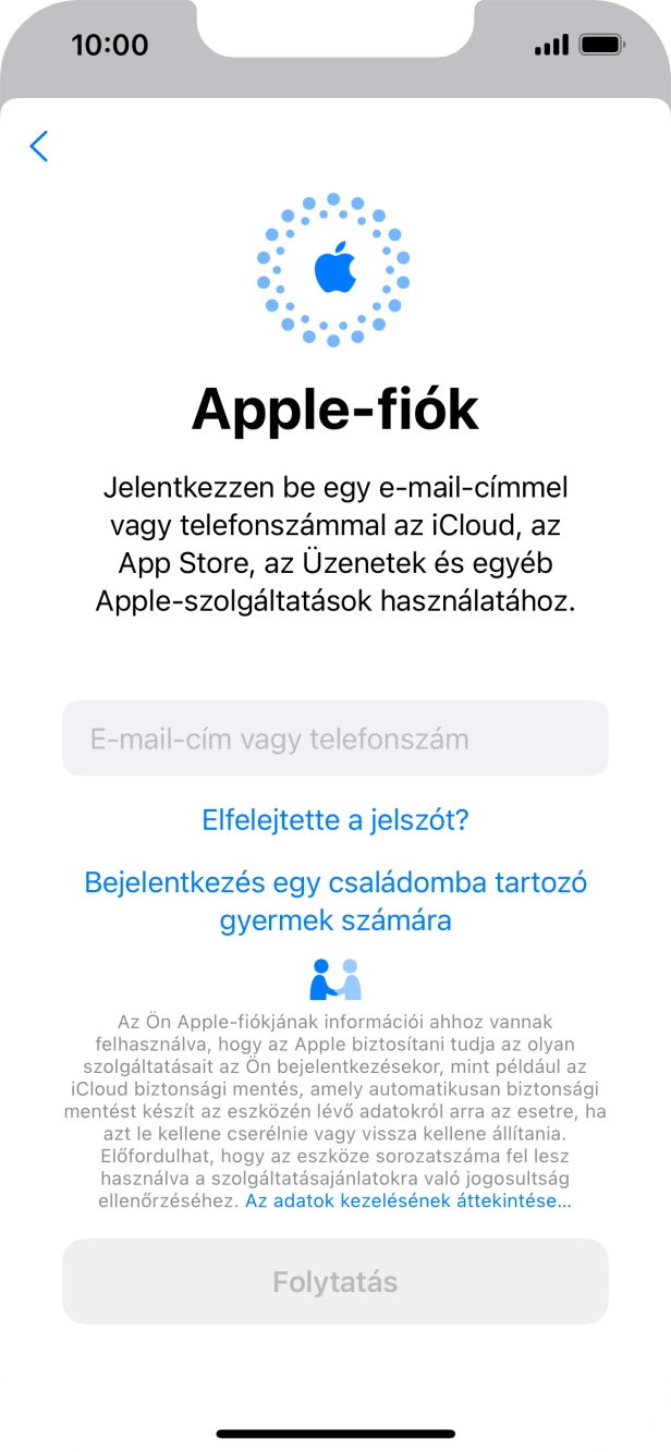Válaszd az E-mail-cím vagy telefonszám lehetőséget, és írd be a az Apple ID-dhoz tartozó felhasználónevet. Válaszd az E-mail-cím vagy telefonszám lehetőséget, és írd be a az Apple ID-dhoz tartozó felhasználónevet.