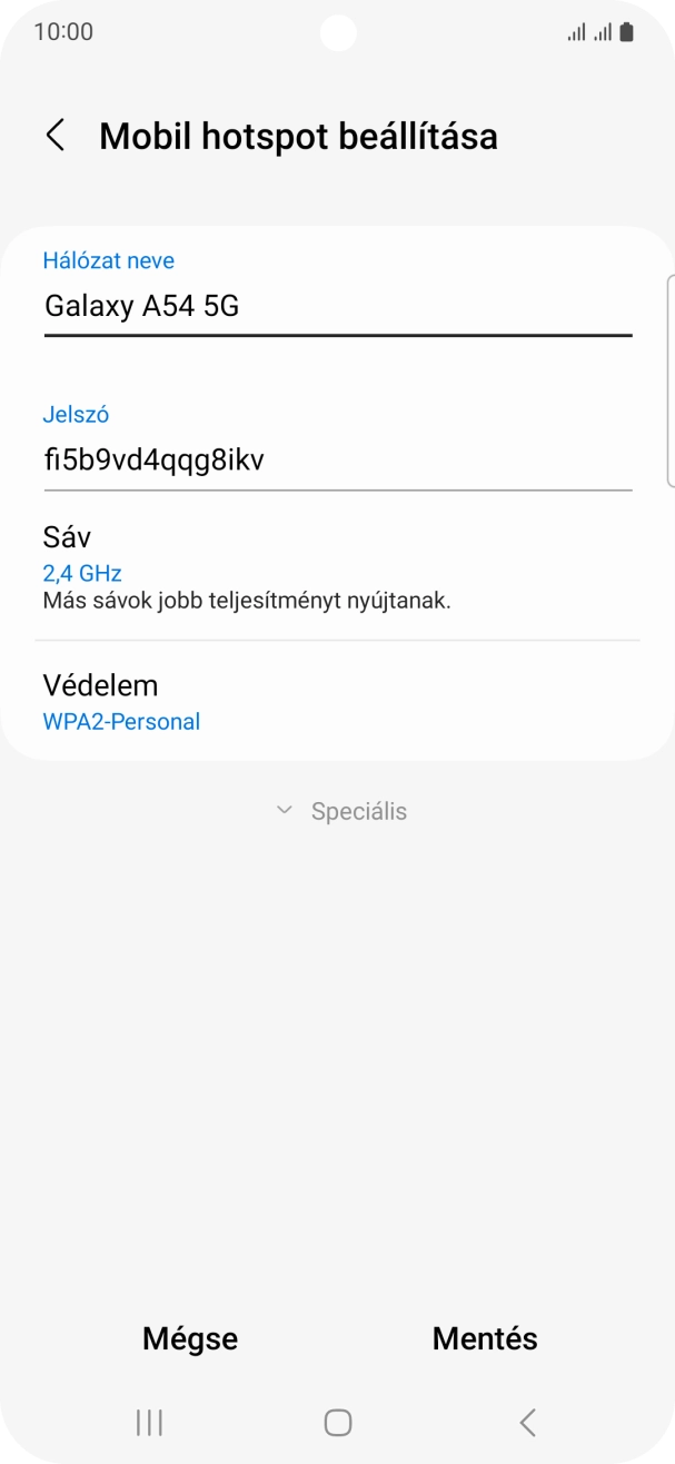 Kattints a „Hálózat neve” alatti mezőre, és írd be a Wi-Fi hotspot kívánt nevét. Kattints a „Hálózat neve” alatti mezőre, és írd be a Wi-Fi hotspot kívánt nevét.