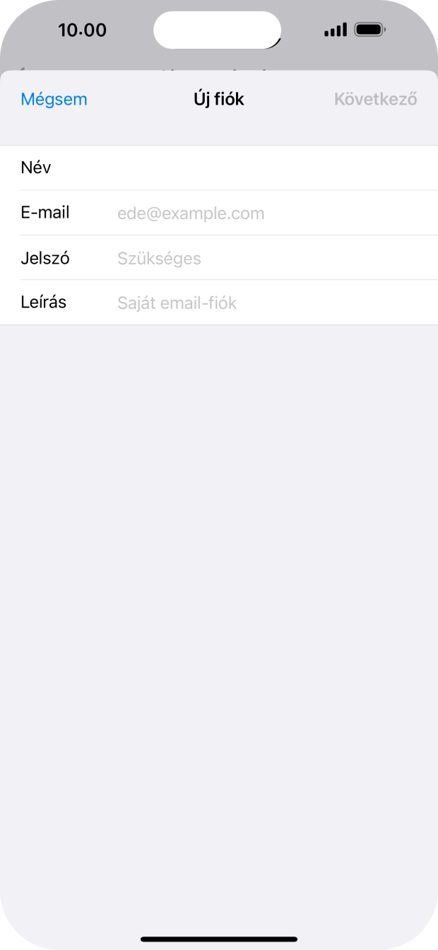 Kattints az E-mail mezőre, és írd be az e-mail címedet.