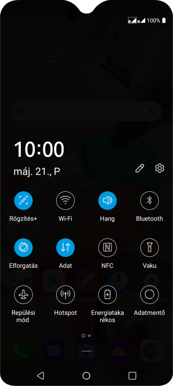 Válaszd az Adat lehetőséget a funkció be- vagy kikapcsolásához. Válaszd az Adat lehetőséget a funkció be- vagy kikapcsolásához.