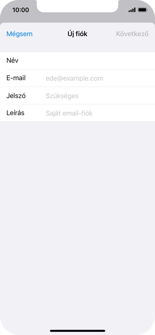 Kattints az E-mail mezőre, és írd be az e-mail címedet.
