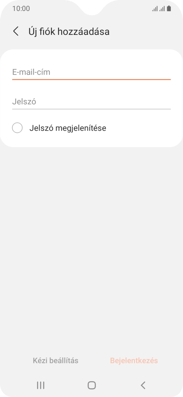 Kattints az E-mail-cím mezőre, és írd be az e-mail címedet.