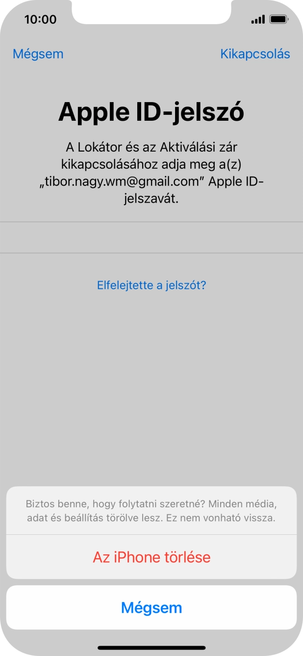 Írd be az Apple ID-hoz tartózó jelszót, és válaszd Az iPhone törlése lehetőséget. Várj egy kicsit, amíg a telefon visszaállítja a gyári beállításokat. A telefon konfigurálásához és ahhoz, hogy üzemkész állapotba hozd, kövesd a képernyőn megjelenő utasításokat.