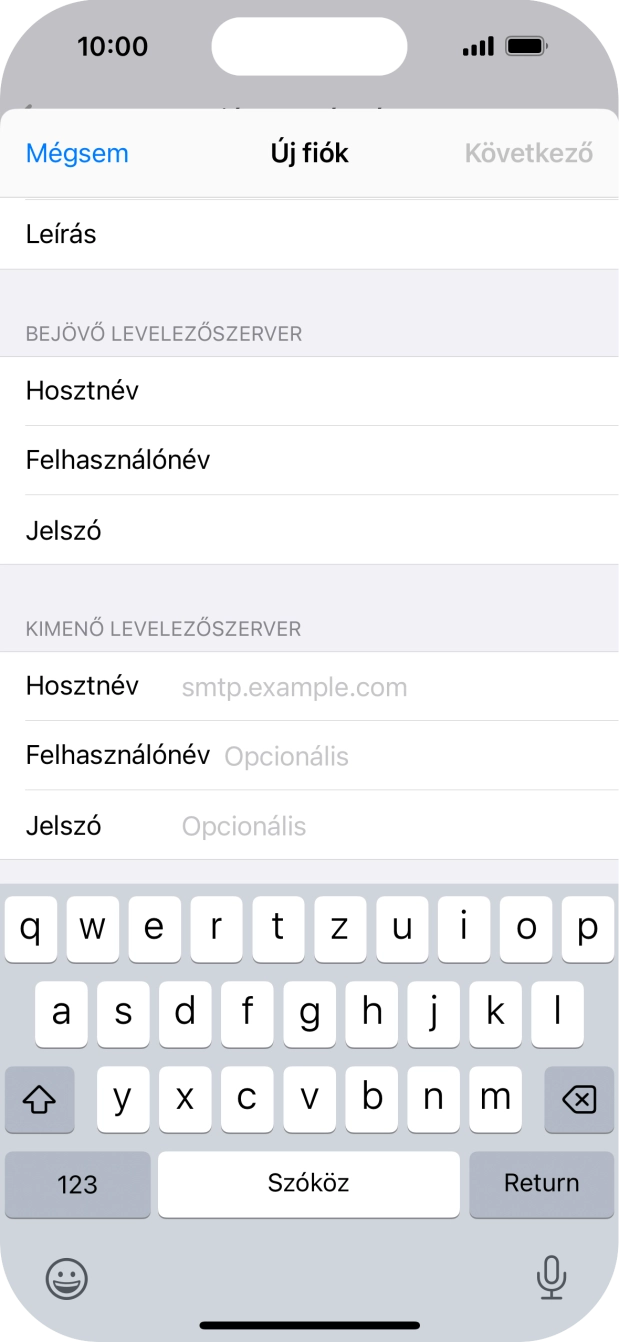 Kattints a Hosztnév mezőre, és írd be az e-mail szolgáltatód kimenő szerverének a nevét.