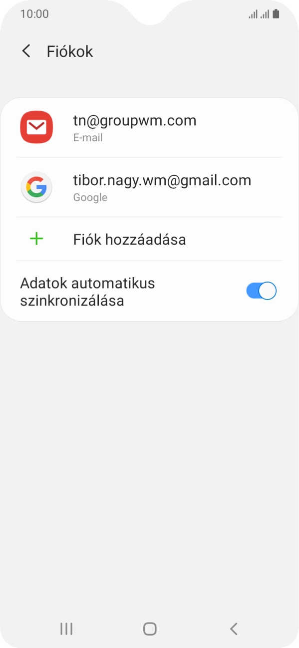 Ahhoz, hogy visszatérhess a főképernyőhöz, nyomd meg a főgombot.