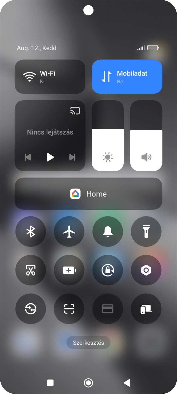 Kattints az adatkapcsolatok ikonra a funkció be- vagy kikapcsolásához.