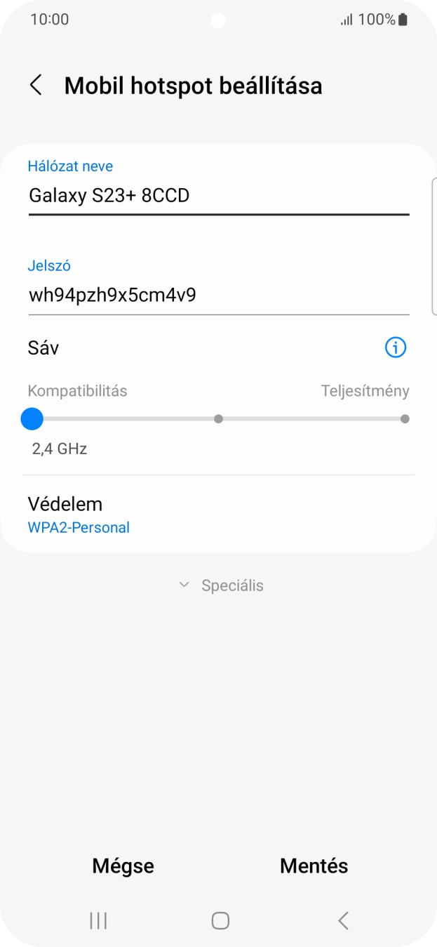 Kattints a „Hálózat neve” alatti mezőre, és írd be a Wi-Fi hotspot kívánt nevét. Kattints a „Hálózat neve” alatti mezőre, és írd be a Wi-Fi hotspot kívánt nevét.