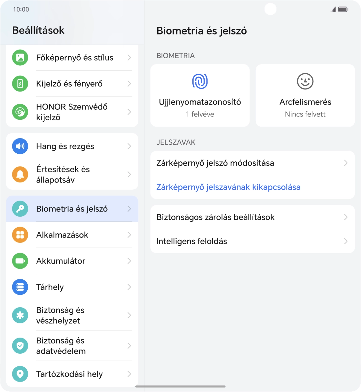 Válaszd a Zárképernyő jelszavának kikapcsolása lehetőséget, és írd be az extra képernyőzárkódot, amit korábban már beállítottál. Válaszd a Zárképernyő jelszavának kikapcsolása lehetőséget, és írd be az extra képernyőzárkódot, amit korábban már beállítottál.