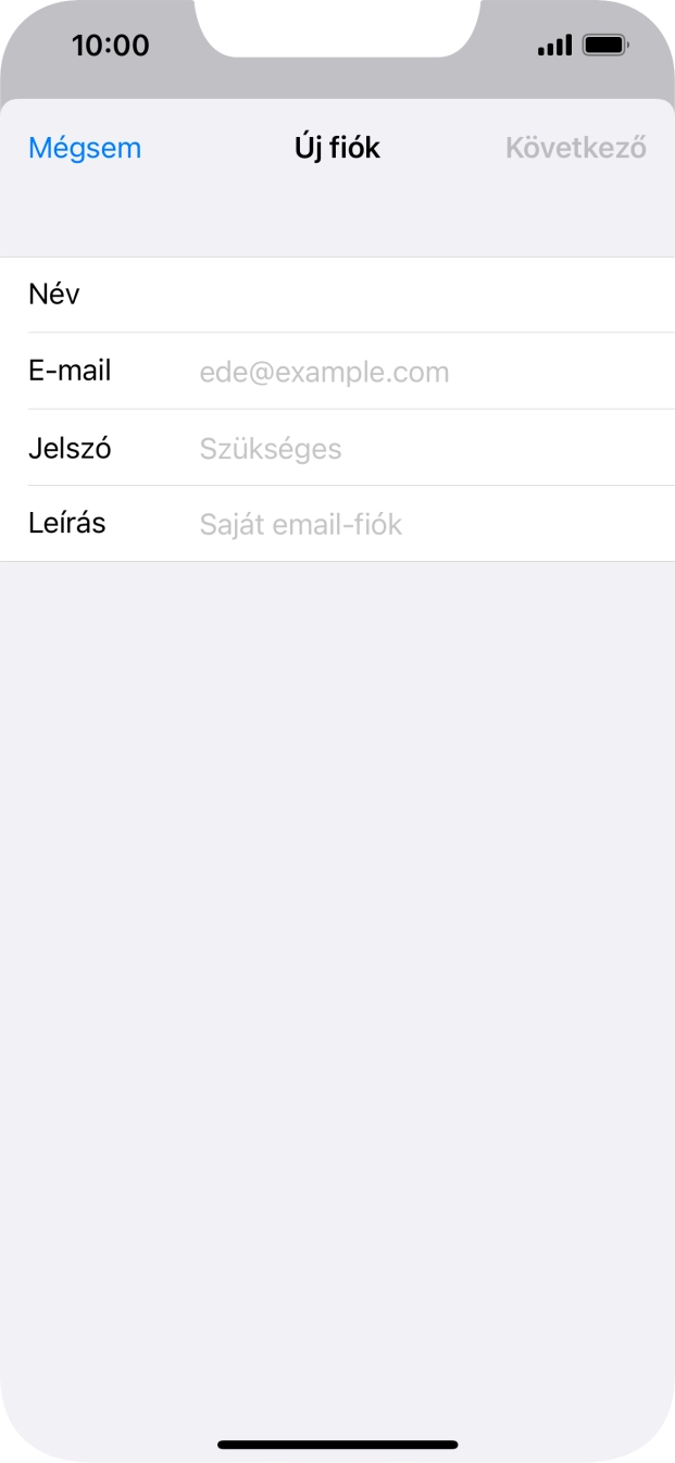 Kattints az E-mail mezőre, és írd be az e-mail címedet.