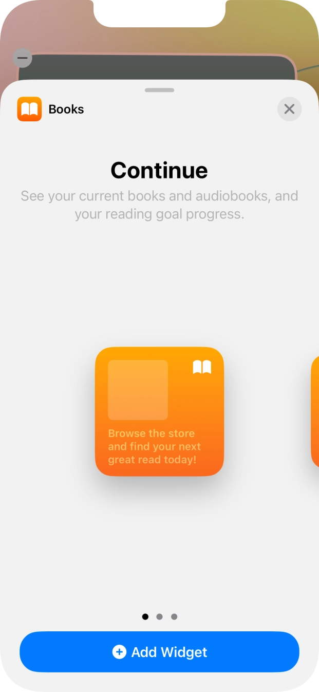 Slide your finger right or left on the screen to select the required widget size.