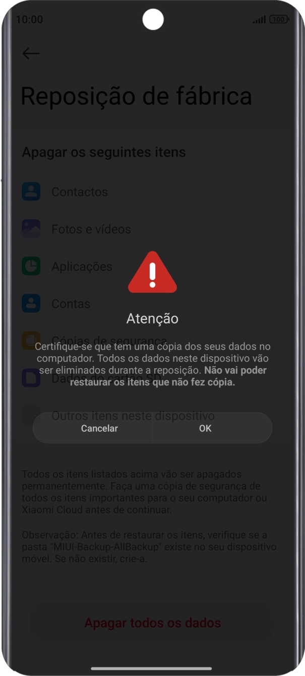 Prima OK. Aguarde um momento enquanto o telefone restabelece as definições originais. Siga as indicações no ecrã para configurar o telefone de modo que este fique pronto a ser utilizado.