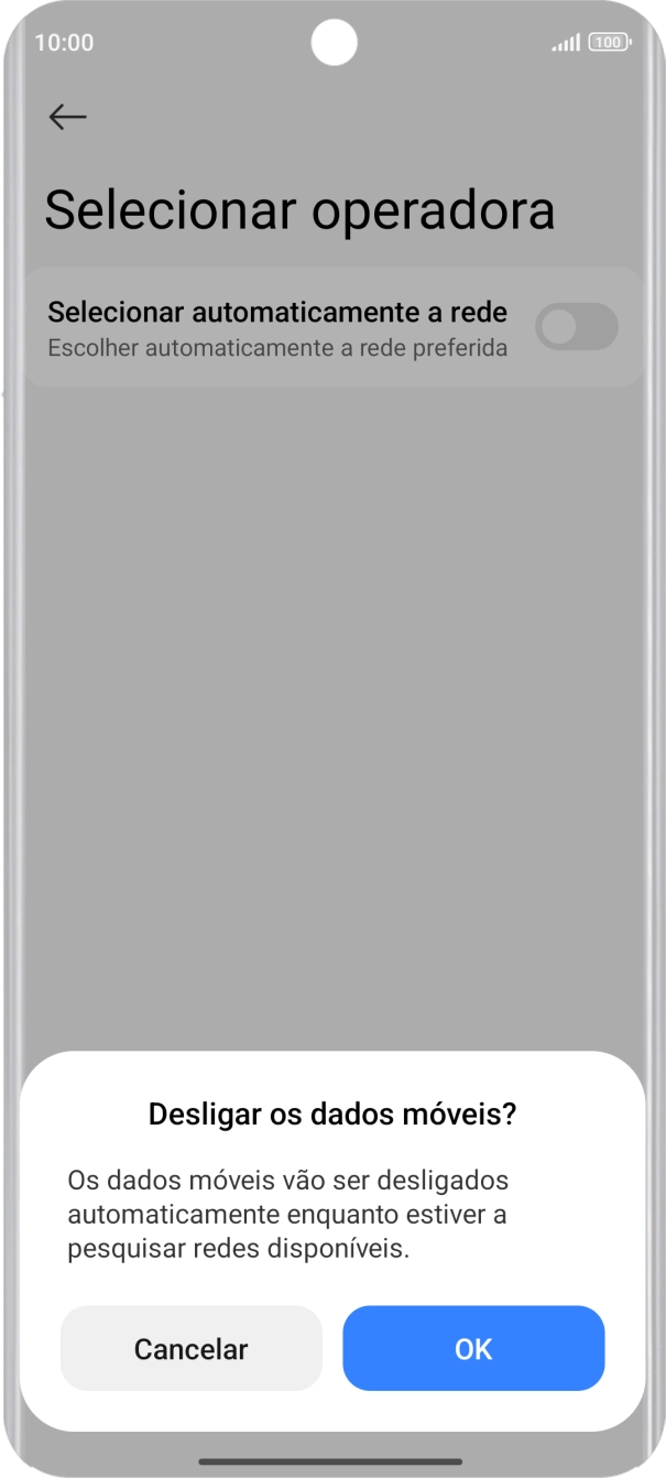 Prima OK e aguarde enquanto o telefone procura as redes.