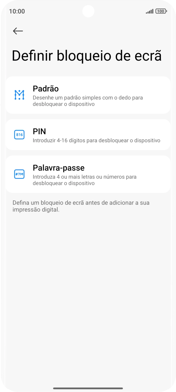 Prima o código de bloqueio do telefone pretendido.
