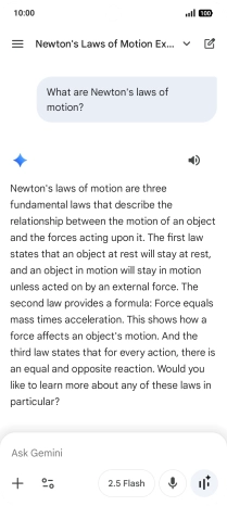 Transcription of the conversation with Gemini Live is now displayed.