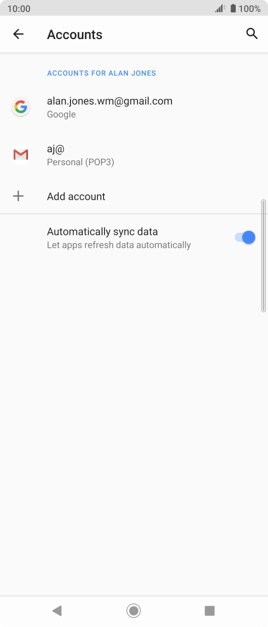 Press the indicator next to 'Automatically sync data' to turn the function on or off.