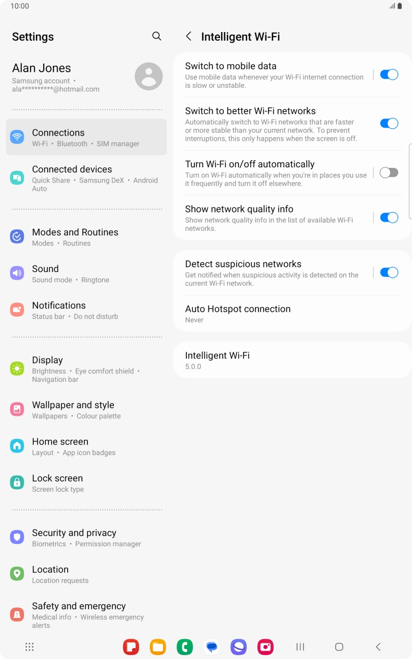 Press the indicator next to 'Switch to mobile data' to turn the function on or off. Press the indicator next to 'Switch to mobile data' to turn the function on or off.