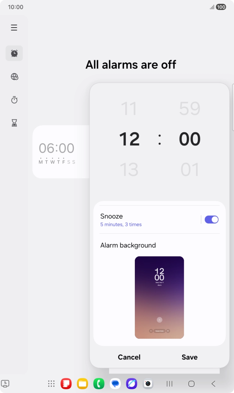 Press the indicator next to 'Snooze' to turn snooze on or off.