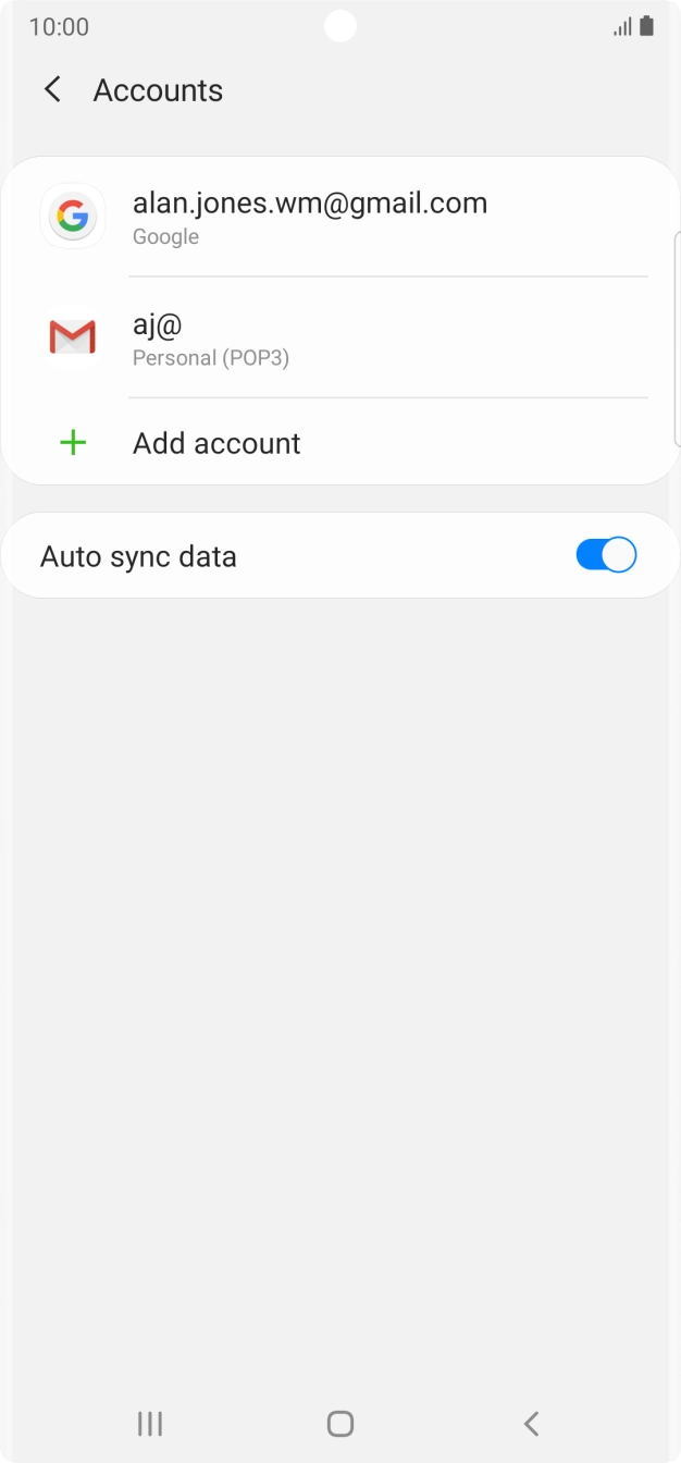 Press the indicator next to 'Auto sync data' to turn the function on or off.