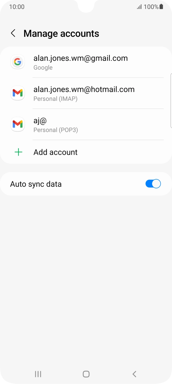 Press the indicator next to 'Auto sync data' to turn the function on or off. Press the indicator next to 'Auto sync data' to turn the function on or off.