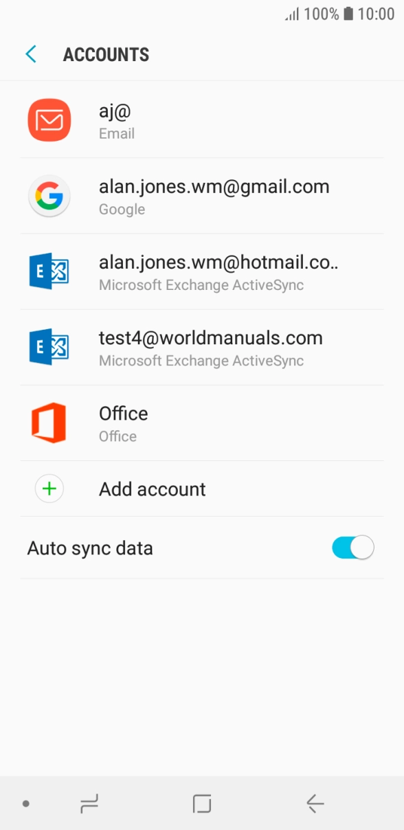 Press the indicator next to 'Auto sync data'. Press the indicator next to 'Auto sync data'.