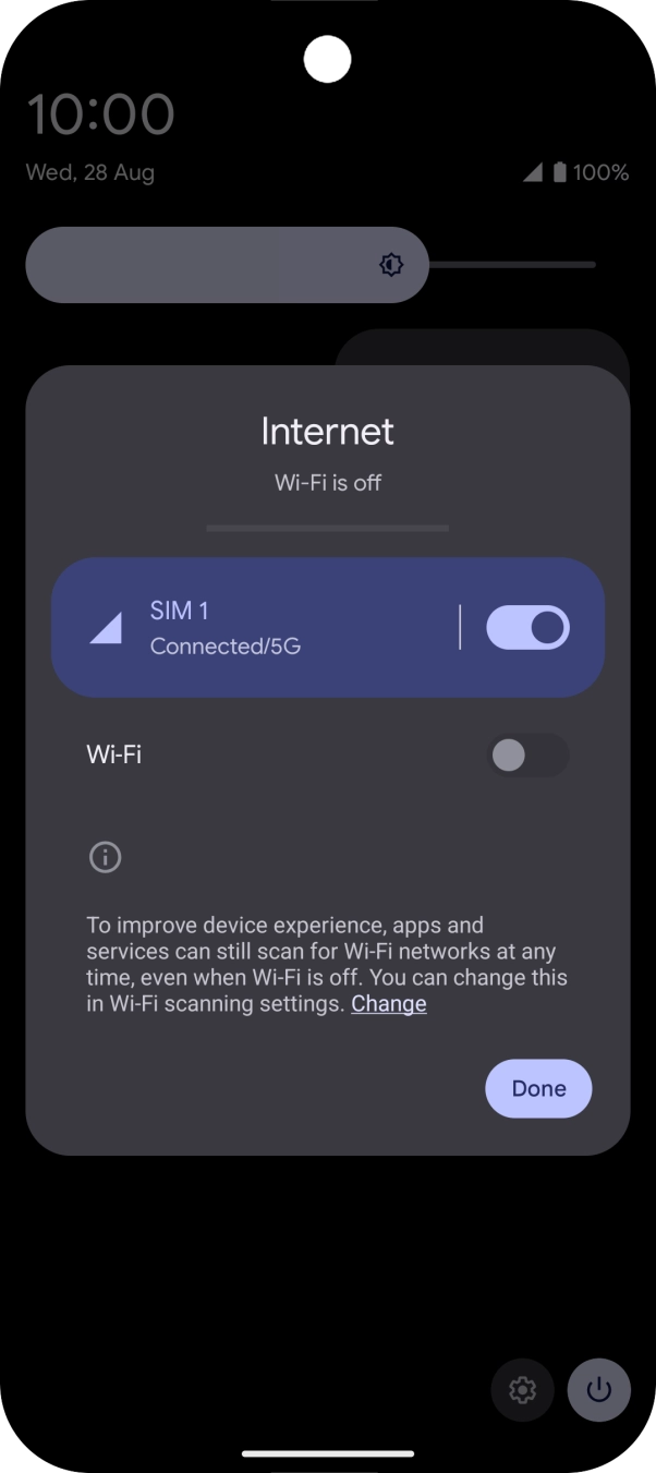 Press the indicator next to the mobile data icon to turn the function on or off.