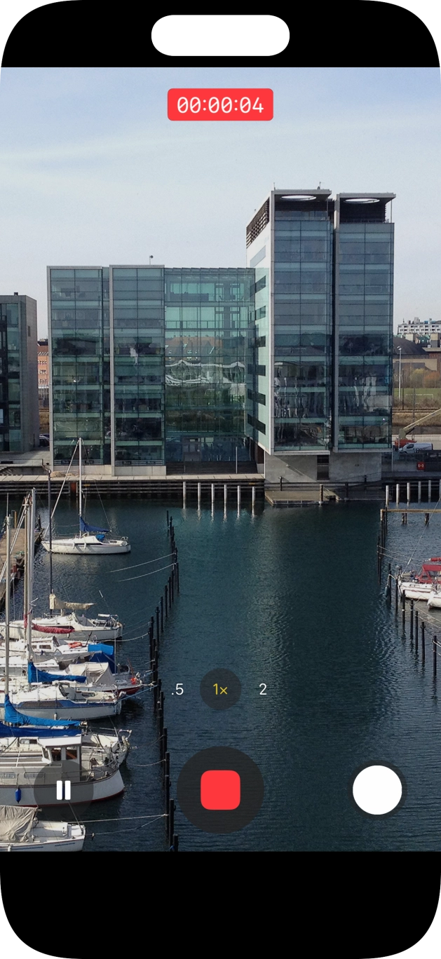 Press the stop icon to stop the recording. Press the stop icon to stop the recording.