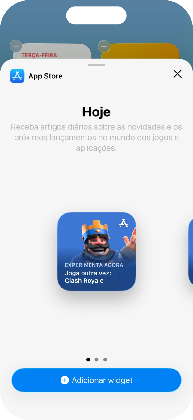 Para escolher a dimensão pretendida para o widget, deslize o dedo para a direita ou para a esquerda sobre o ecrã.