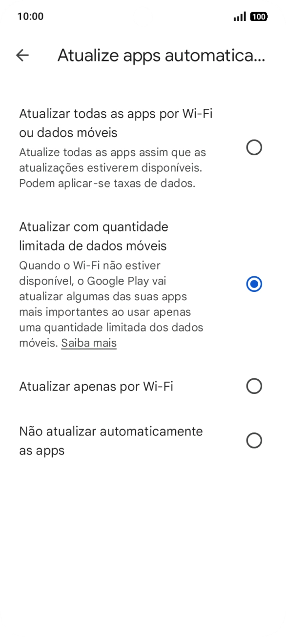 Para ativar a atualização automática de apps via redes móveis, prima Atualizar todas as apps por Wi-Fi ou dados móveis.