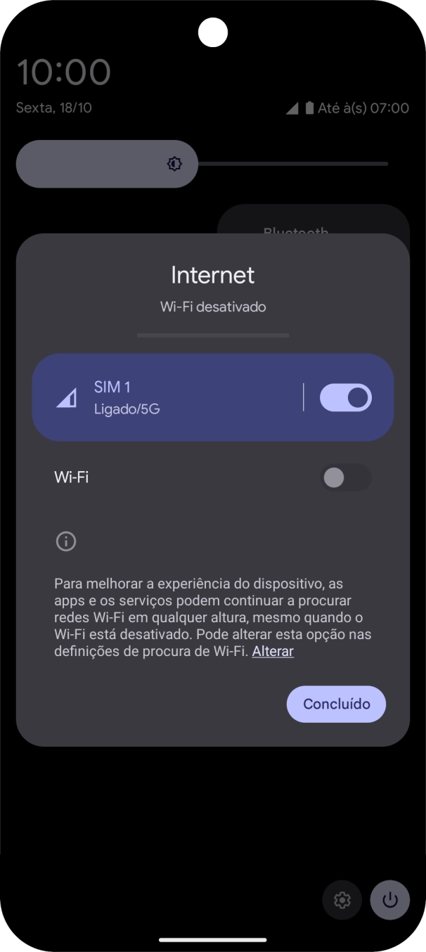 Prima o indicador junto ao ícone de dados móveis para ativar ou desativar a função.