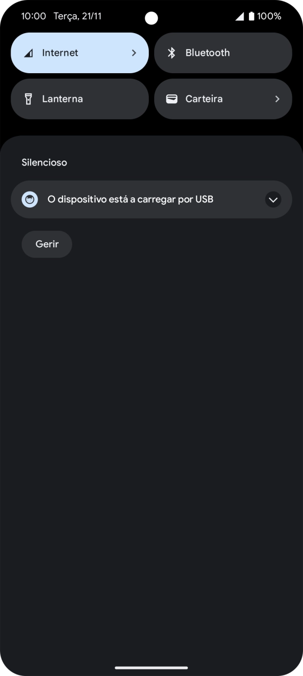 Prima a lista suspensa.