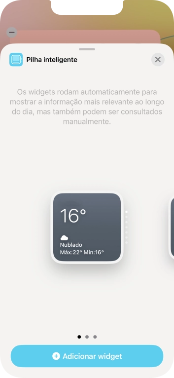 Para escolher a dimensão pretendida para o widget, deslize o dedo para a direita ou para a esquerda sobre o ecrã.