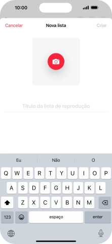 Prima o campo de escrita e introduza o nome da lista de reprodução.