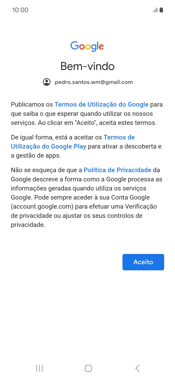 Prima Aceito e siga as indicações no ecrã para escolher as definições da conta Google.