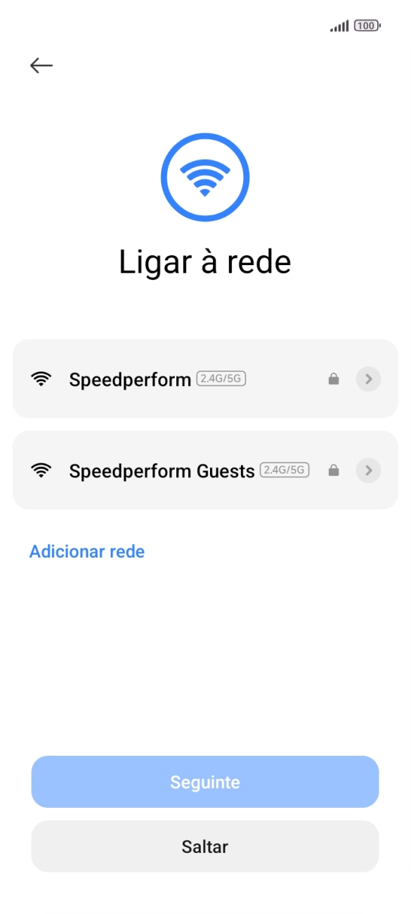 Prima a rede Wi-Fi pretendida.