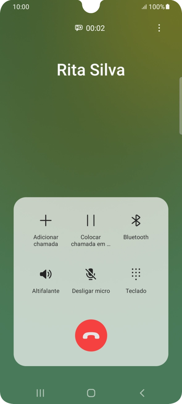 Prima o ícone para terminar a chamada.