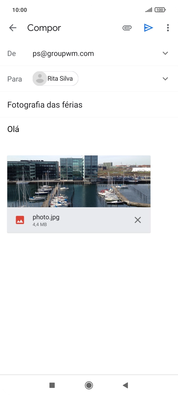 Prima o ícone para enviar quando terminar de escrever o seu e-mail.