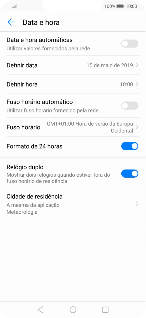 Prima o indicador junto a 