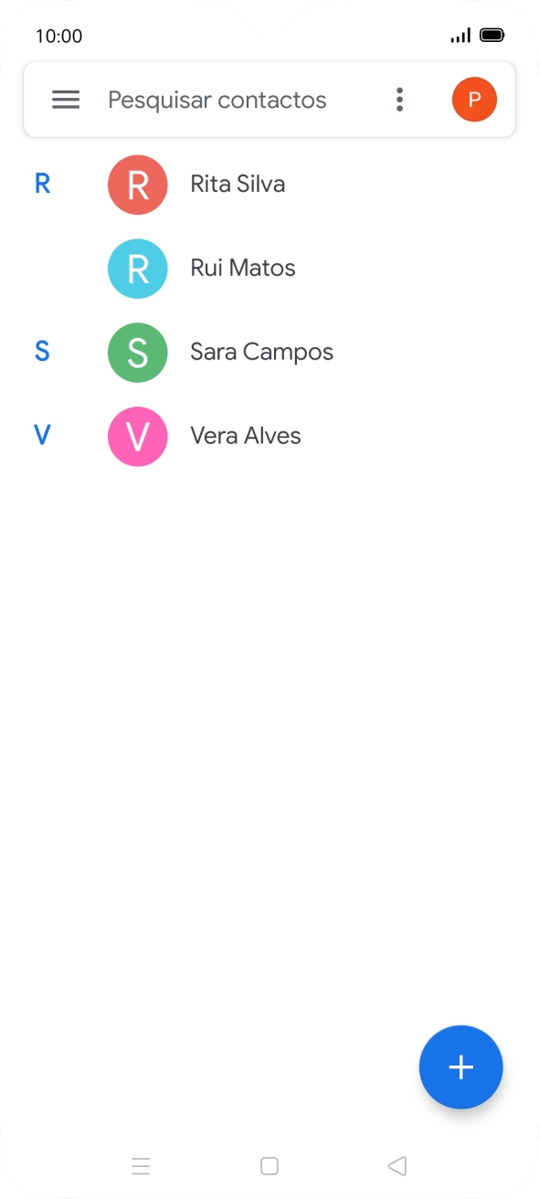 Prima o ícone de novo contacto.