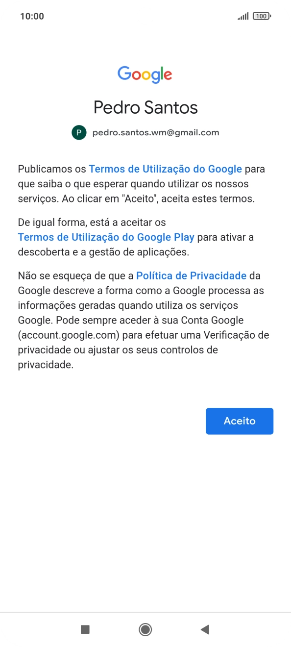 Prima Aceito e siga as indicações no ecrã para escolher as definições da conta Google.