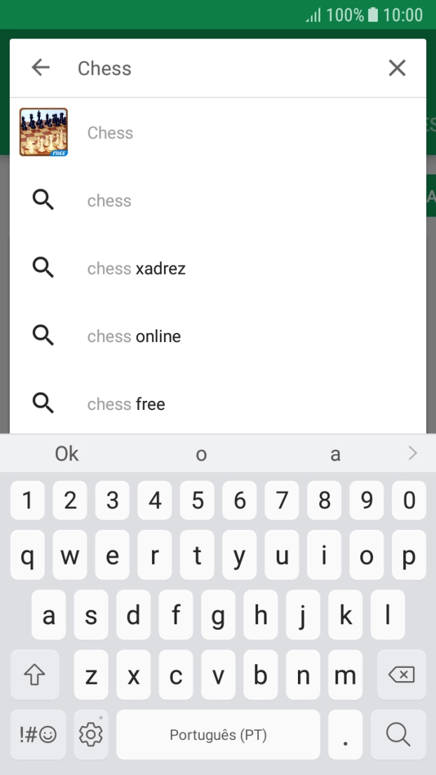 Introduza o nome ou categoria da app pretendida e prima o ícone para pesquisar.