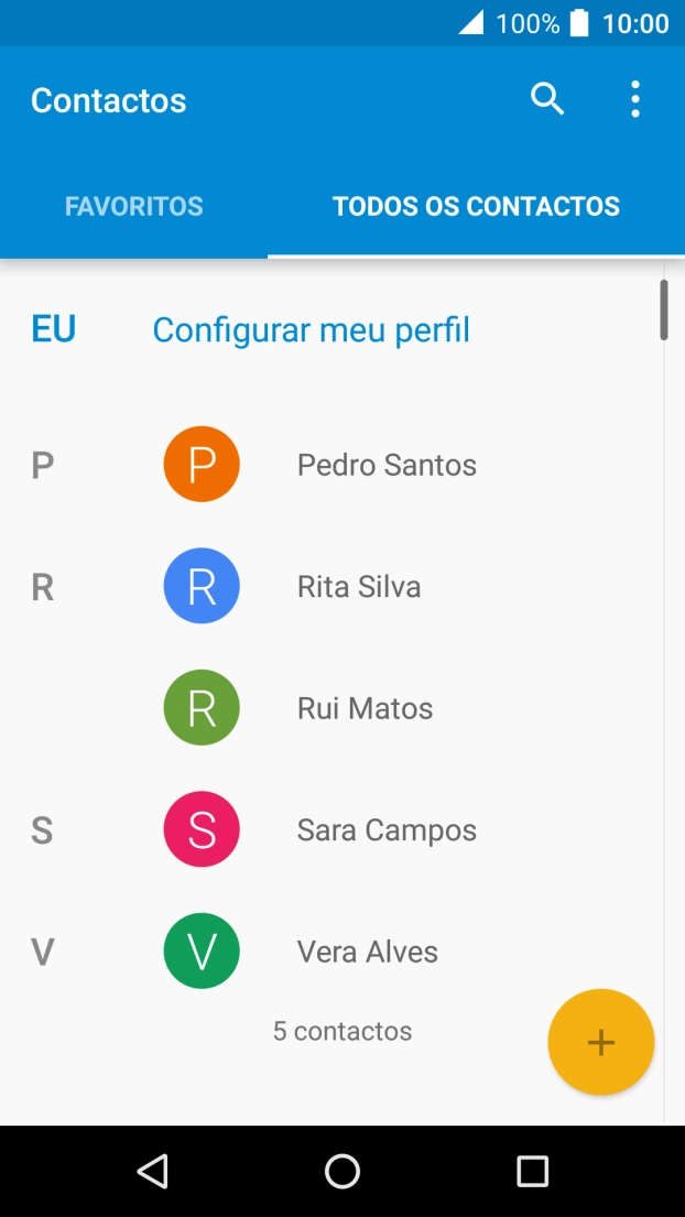 Prima o ícone de novo contacto.