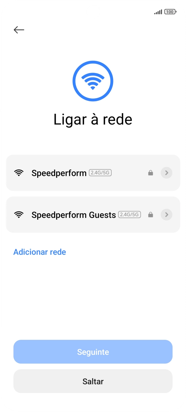 Prima a rede Wi-Fi pretendida.
