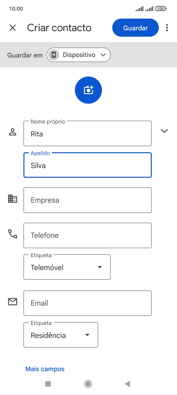 Prima Telefone e introduza o número de telefone pretendido.