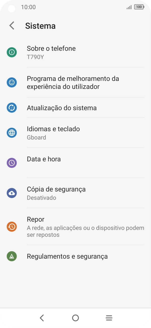 Prima Actualização do sistema. Se existir uma nova versão de software disponível, será agora indicado no ecrã. Siga as indicações no ecrã para atualizar o software do telefone.