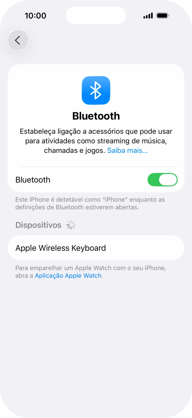 Prima o dispositivo Bluetooth pretendido e siga as indicações no ecrã para emparelhar o dispositivo pretendido com o telefone.