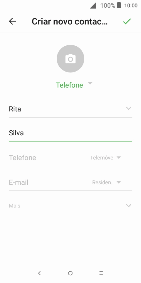 Prima Telefone e introduza o número de telefone pretendido.